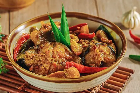 Cá Trê Kho Gừng Nghệ