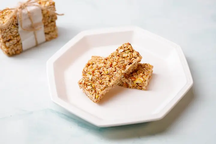 Thứ 2: Thanh Năng Lượng Yến Mạch Thứ 2: Thanh Năng Lượng Yến Mạch