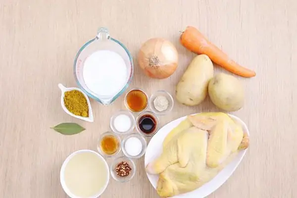 Nguyên Liệu Cần Chuẩn Bị Để Nấu Món Cà Ri Gà Sữa Tươi