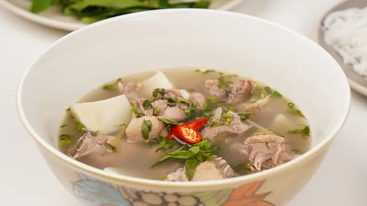 Cách Nấu Vịt Om Sấu Đơn Giản, Ngon Chuẩn Vị Miền Bắc